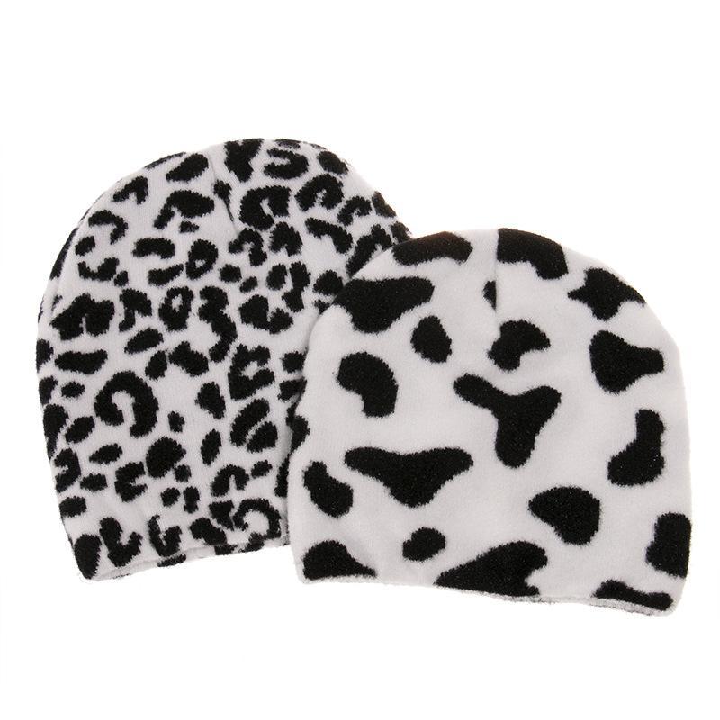 Striped knitted hat pullover hat black and white elements cow wool hat
