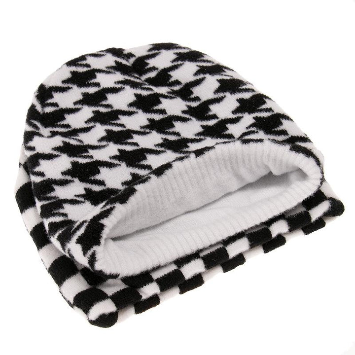 Striped knitted hat pullover hat black and white elements cow wool hat