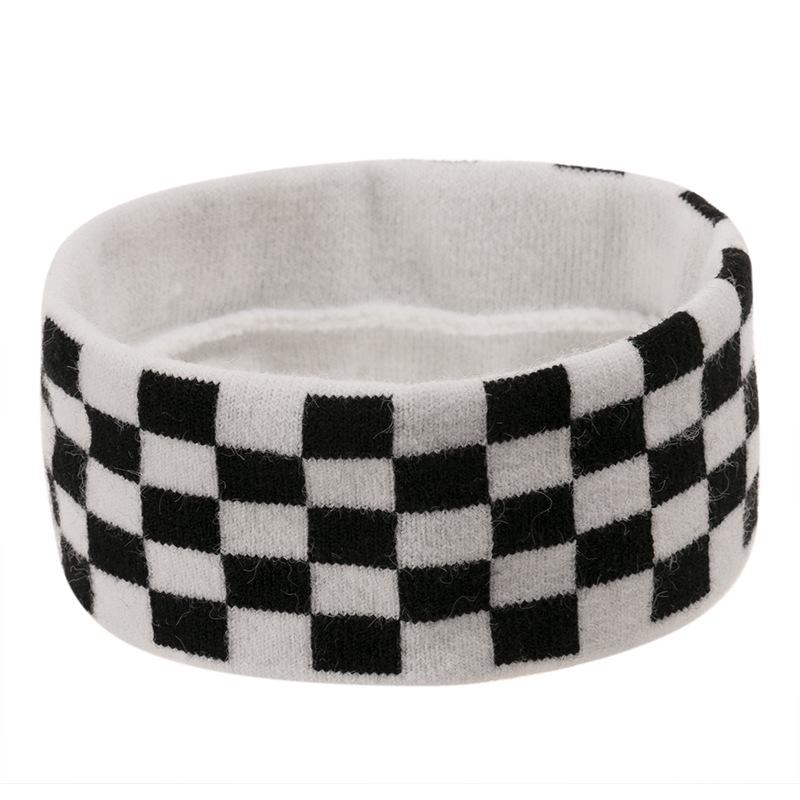 Striped knitted hat pullover hat black and white elements cow wool hat